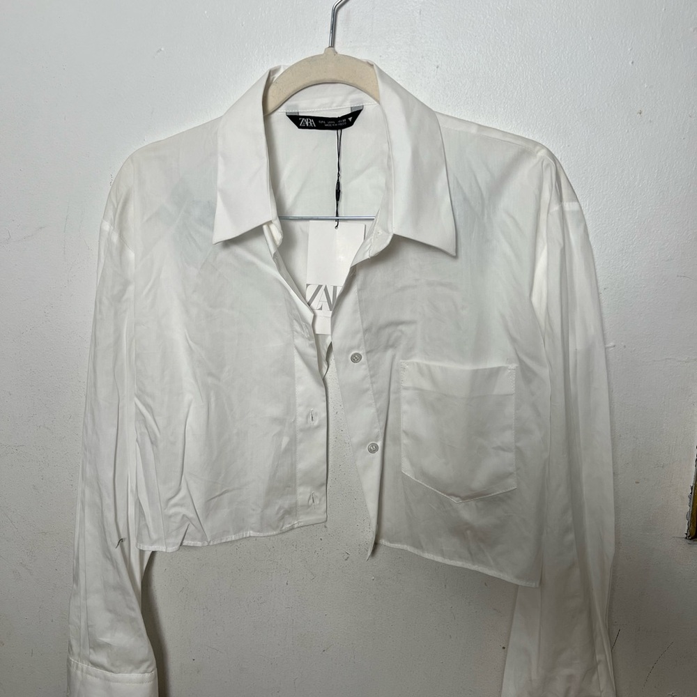 Zara White Cropped Button-Up Shirt
